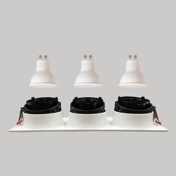 Spot Encastrable Triple GU10 – Blanc – Design Personnalisable