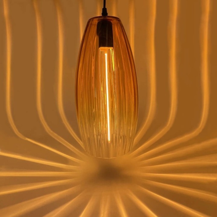 Suspension LED à Filament Verre Doré Ambre | Lumière Décorative et Élégante