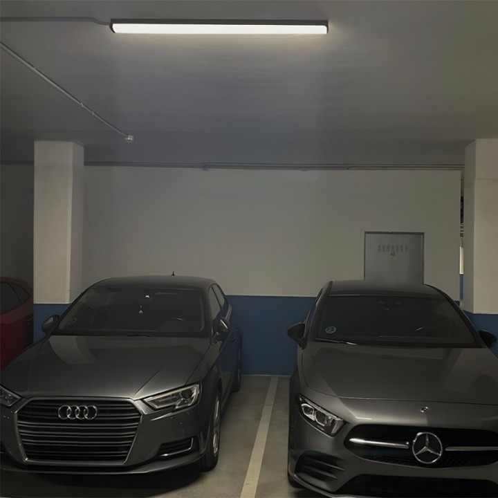 Réglette Linéaire LED 36W Noire – 120cm | CCT Couleur Sélectionnable | Éclairage Moderne