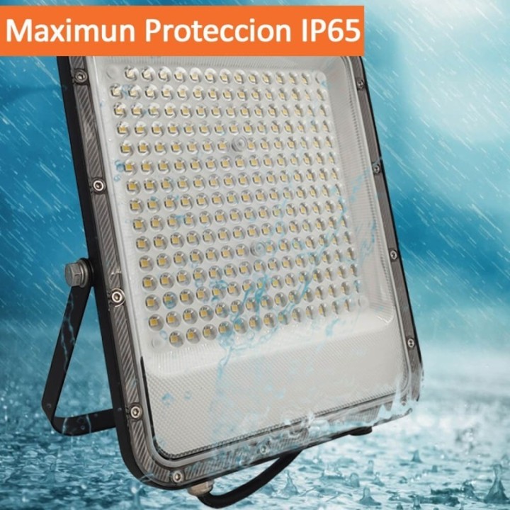 luminaire-100w-usage-exterieur-etanche