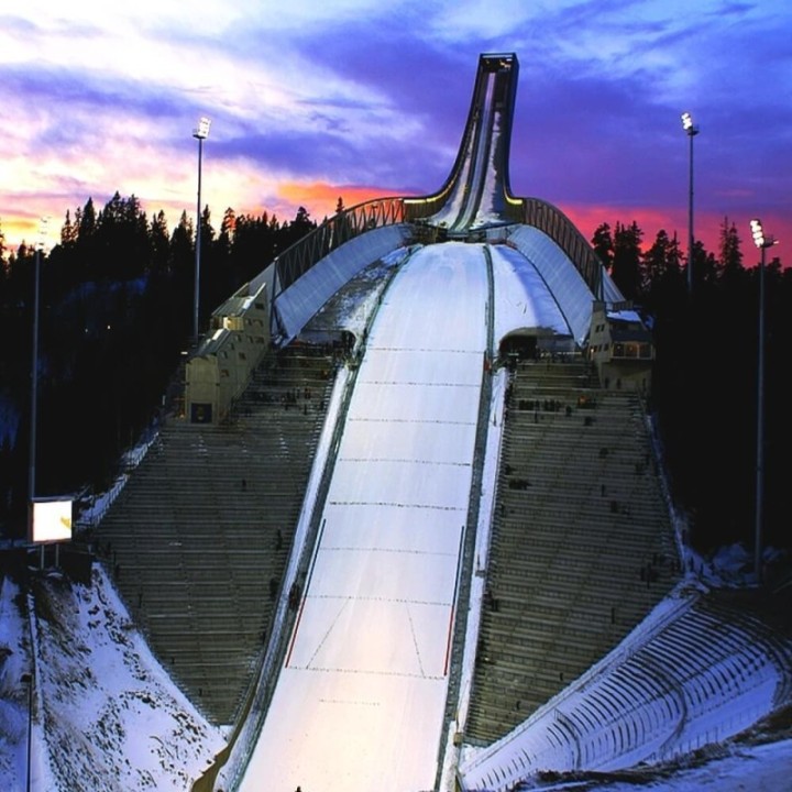 Projecteur LED 960W Philips Haute luminosité | 240Lm/W | Éclairage Professionnel